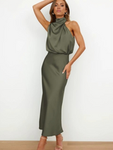 Emma | Sophisticated Black Evening Dress for Formal Events 9