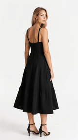 Riverside Sweetheart Midi Dress with Fitted Waist