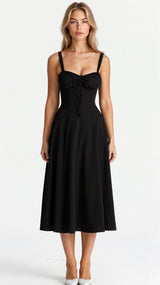 Riverside Sweetheart Midi Dress with Fitted Waist