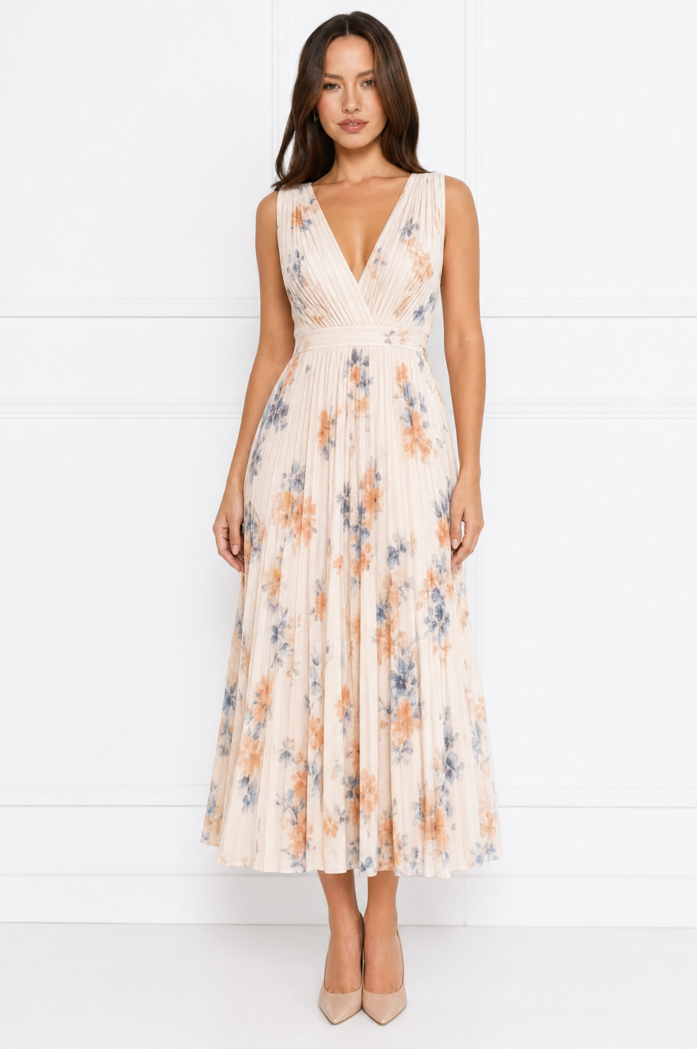 Samantha elegant pleated summer dress with V-neckline – product photo 5