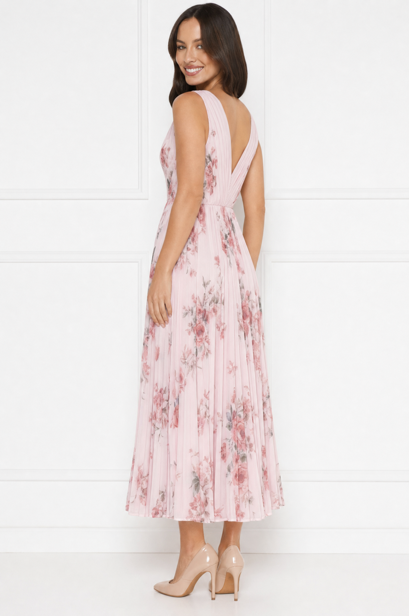 Samantha elegant pleated summer dress with V-neckline – product photo 4