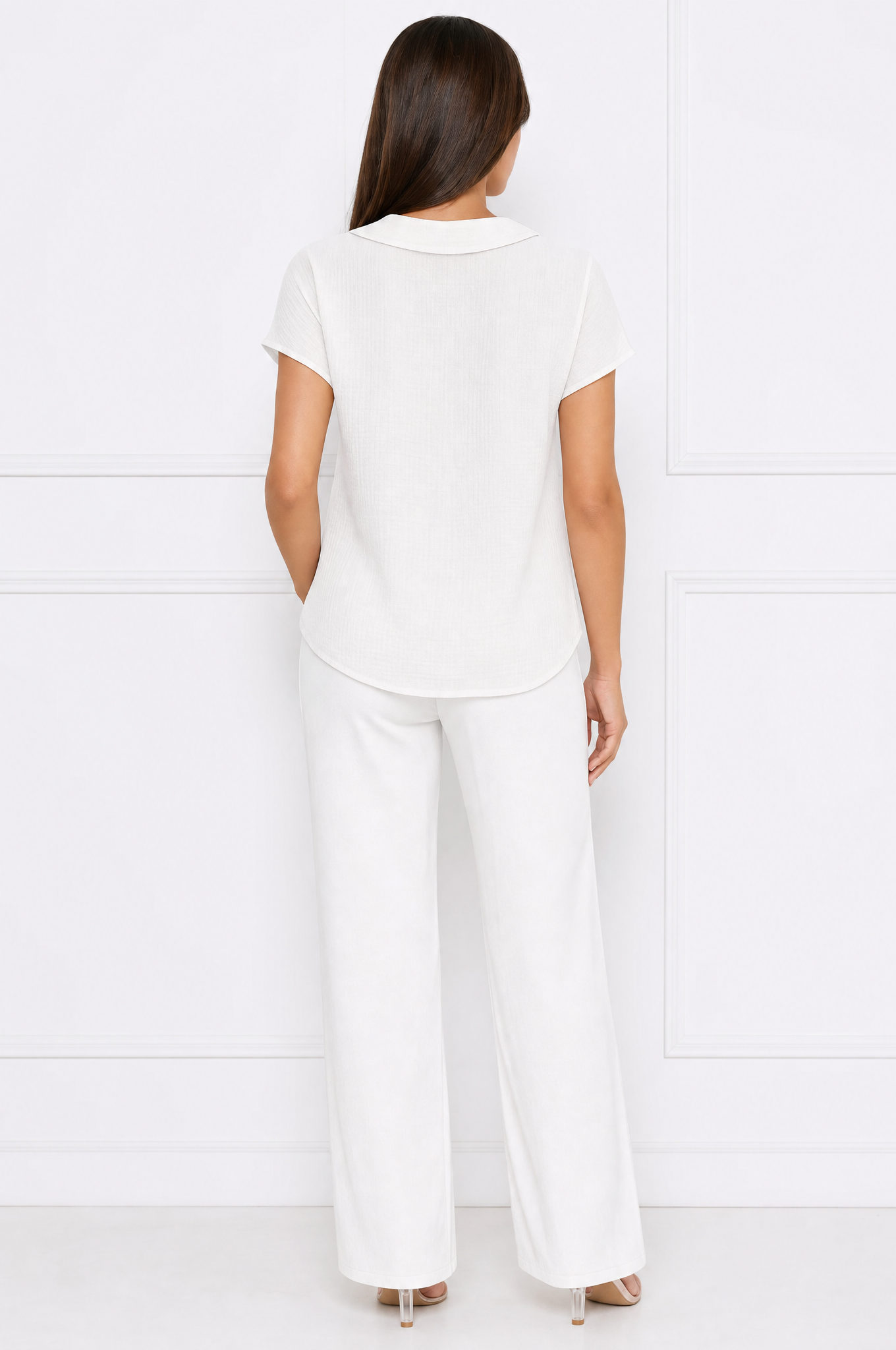Mia elegant lightweight blouse with classic collar – product photo 3