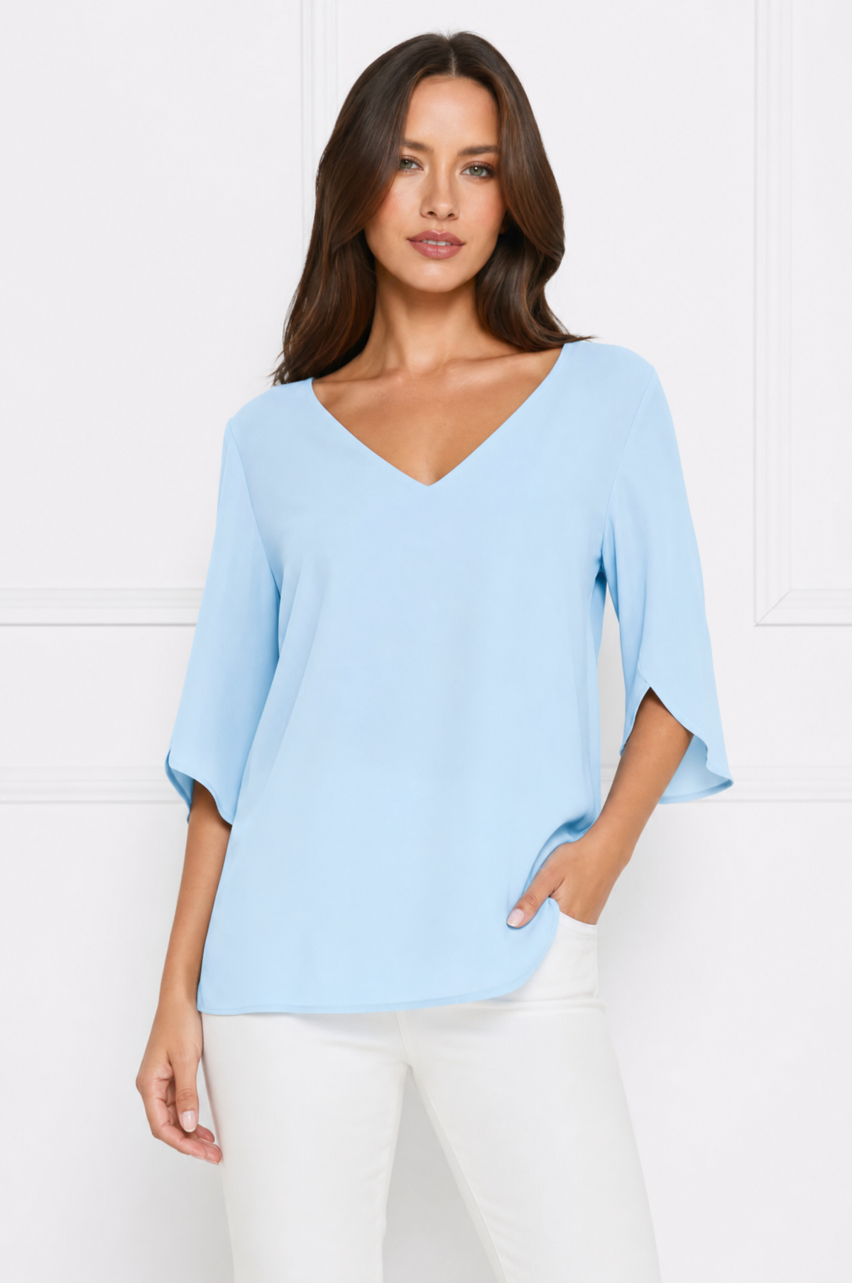 Mia chic white blouse with short sleeves – product photo 1