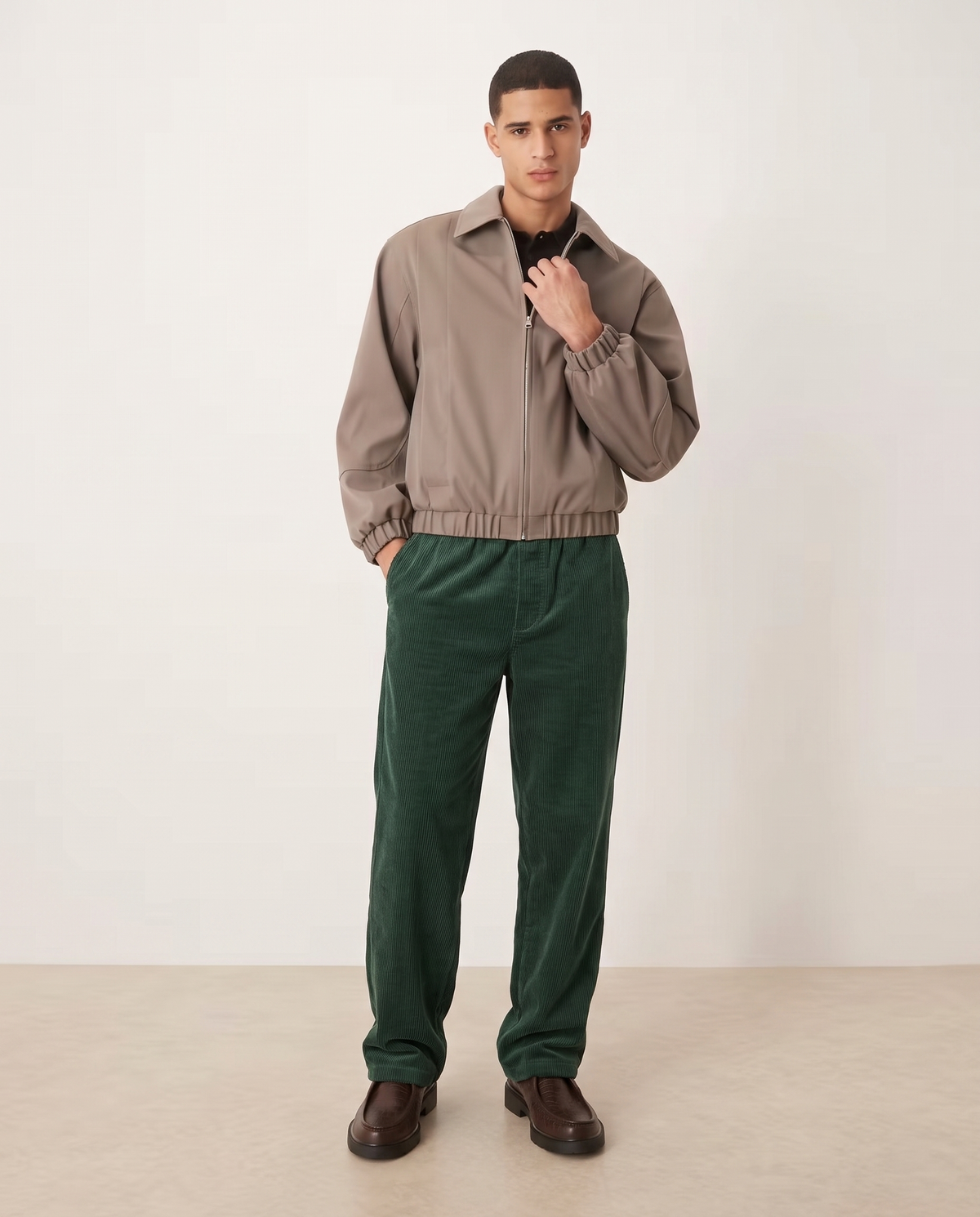Ethan Stylish Loose-Fit Men's Chinos Trousers — Green, full length