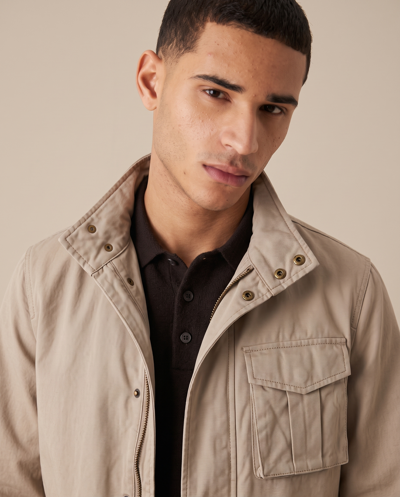 Ethan | Durable Casual Utility Men's Jacket for Everyday Wear — Beige, close-up